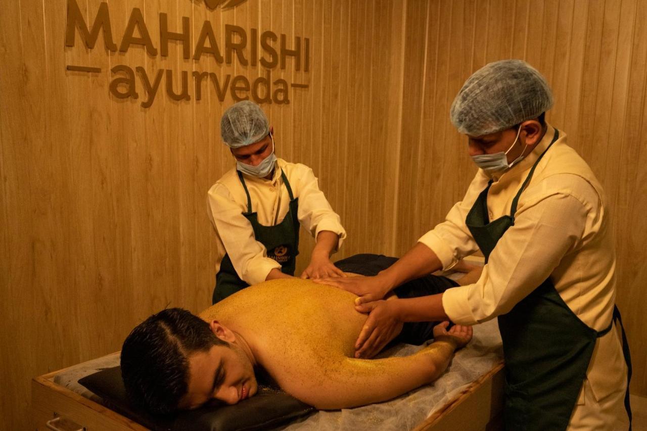 מלון רישיקש Maharishi Ayurveda-Boutique Wellness Retreat מראה חיצוני תמונה